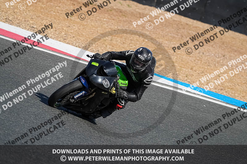 enduro digital images;event digital images;eventdigitalimages;mallory park;mallory park photographs;mallory park trackday;mallory park trackday photographs;no limits trackdays;peter wileman photography;racing digital images;trackday digital images;trackday photos